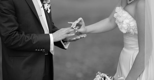 7 Signs You Gotta Put a Ring on Her Finger