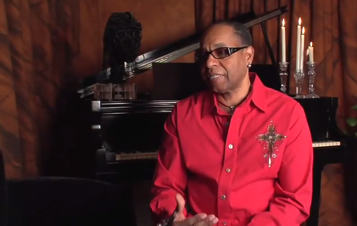 One of a Kind Jewelry: An Interview with Wire Artist and Jewelry Designer Time McClendon