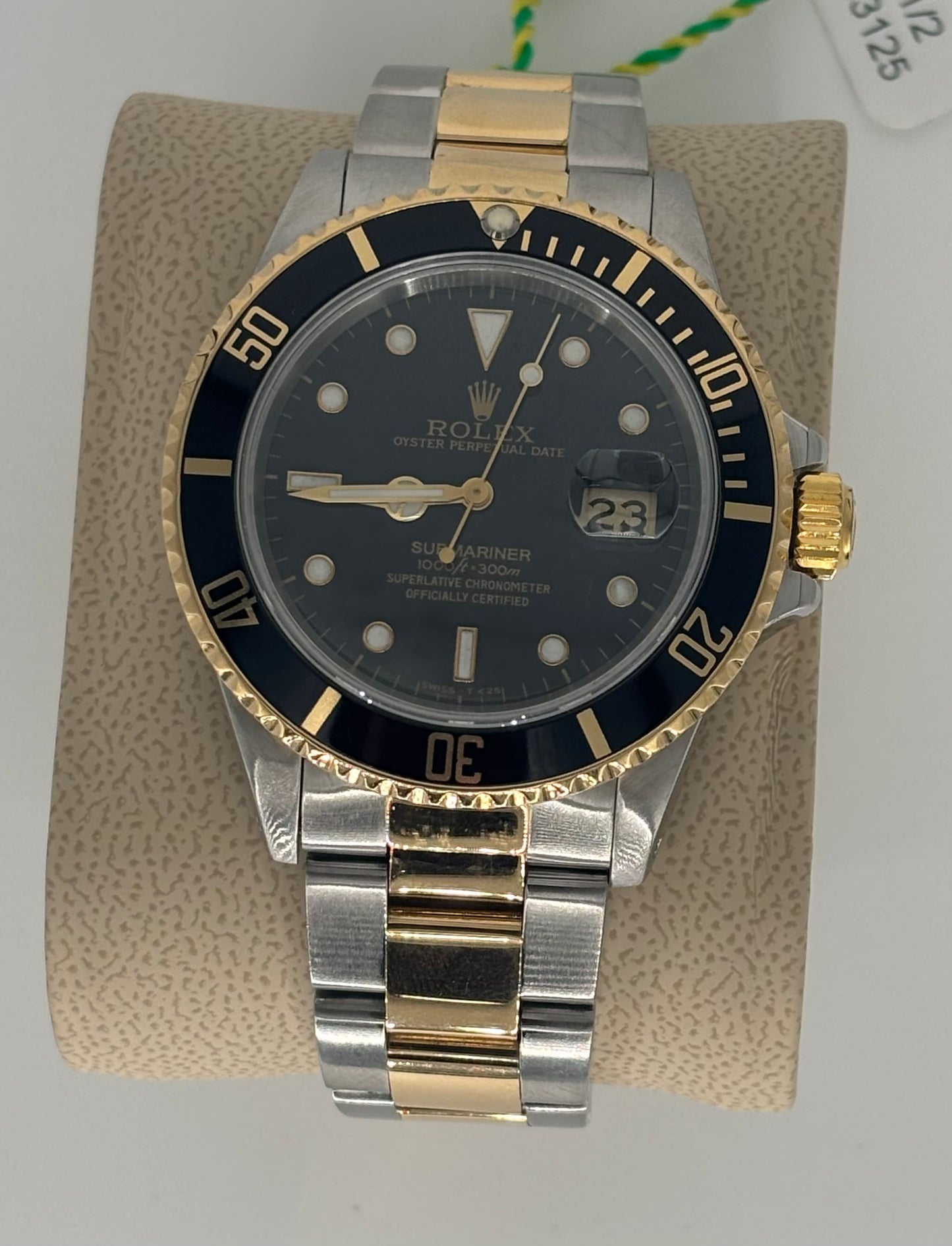 PRE-OWNED- Rolex Oyster Perpetual Date SUBMARINER