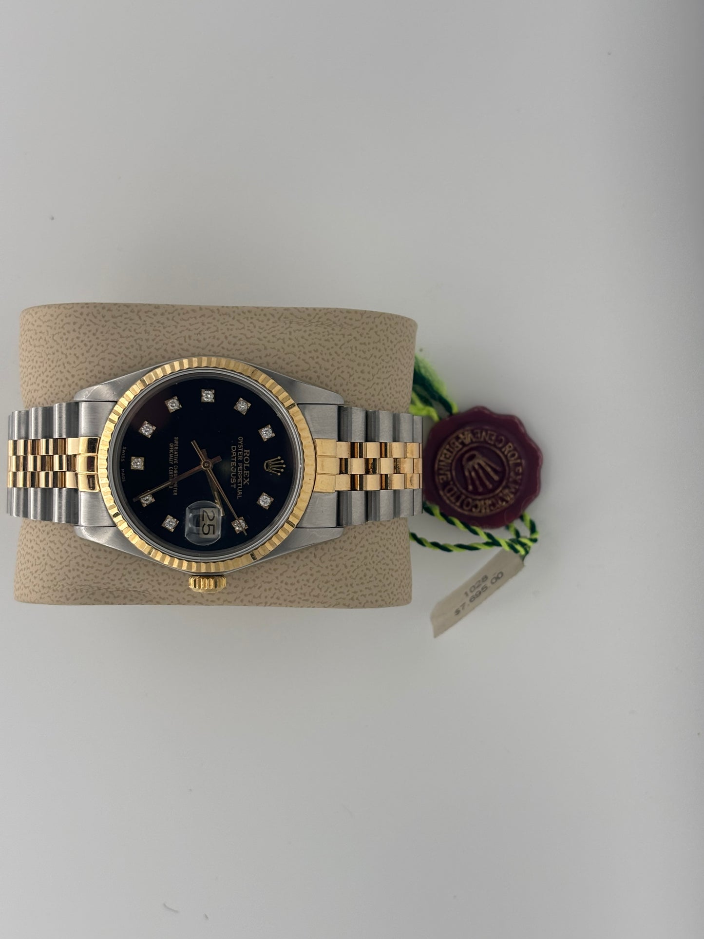 PRE-OWNED - Rolex Oyster Perpetual Datejust