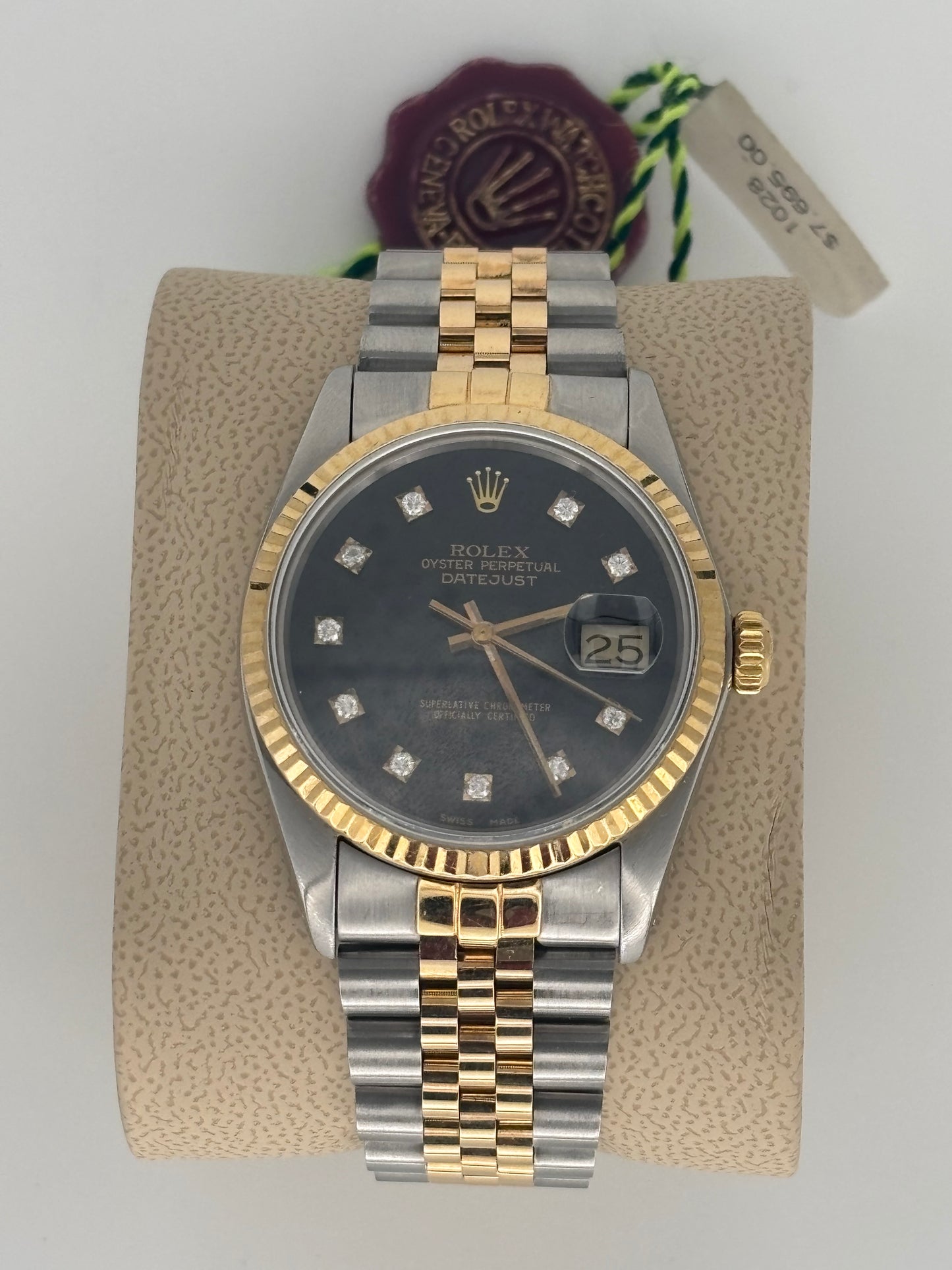 PRE-OWNED - Rolex Oyster Perpetual Datejust
